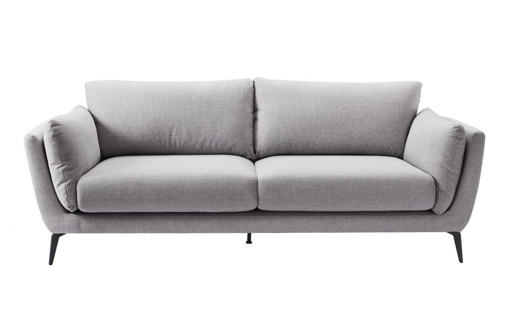 Куда и как правильно поставить диван