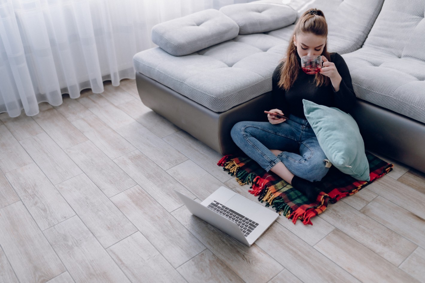 Современный ламинат максимально безопасен