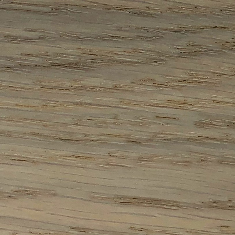 Плинтус фанерованный Дуб 010 19*83