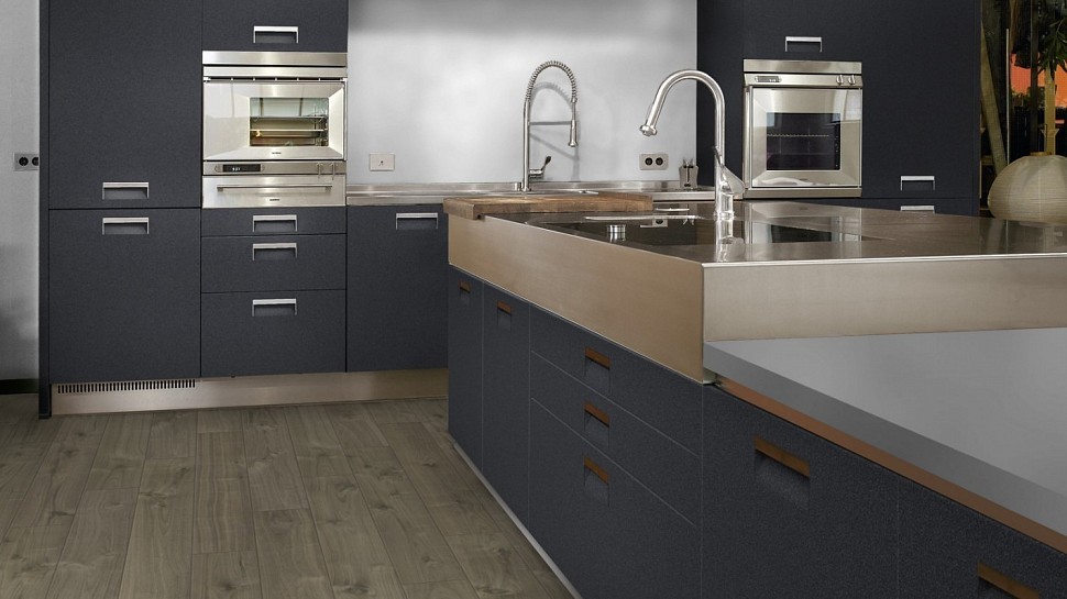 Ламинат Kaindl Орех КРЕМОНА О810 LM-S 1 - полосный