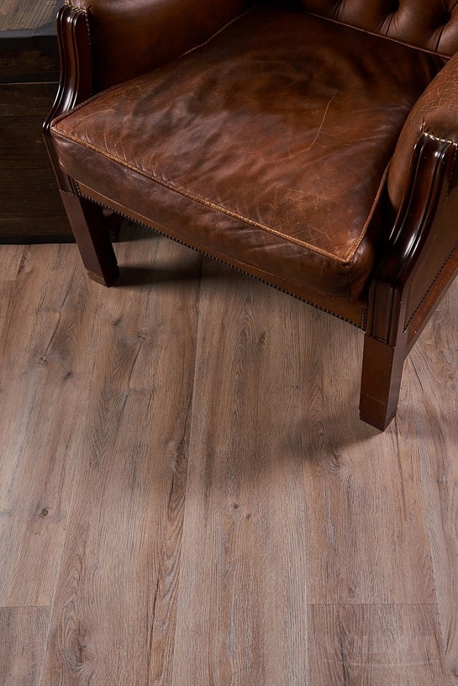 Виниловое покрытие Vinilam ДУБ ЖЕНЕВА 8870-EIR