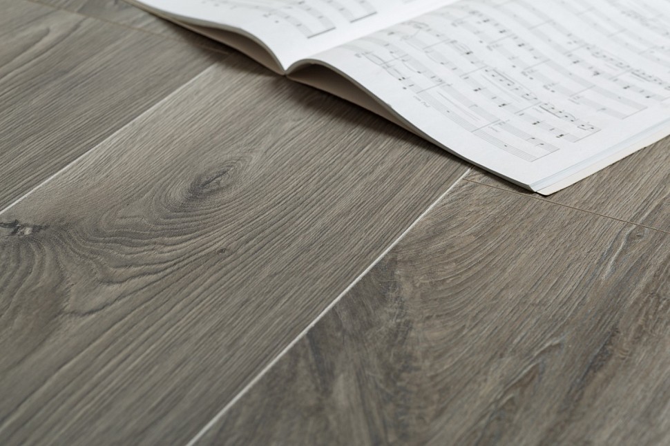 3885 Fado Oak 3885 Fado Oak