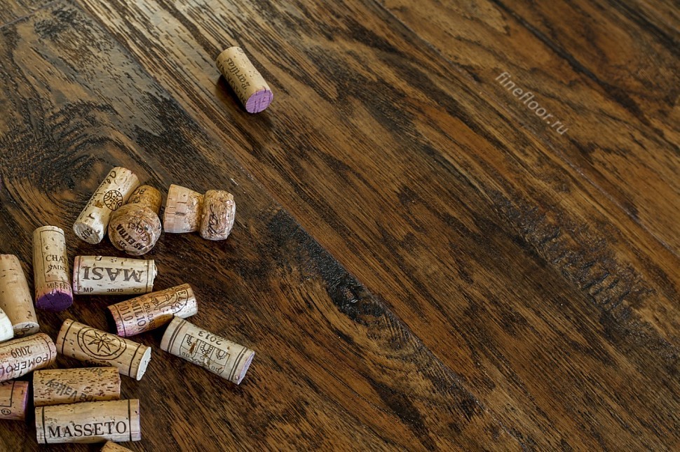 Виниловая плитка FineFloor FF-1966 Пекан Порто Виниловая плитка FineFloor FF-1966 Пекан Порто