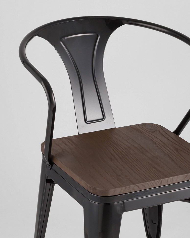Стул TOLIX ARM WOOD черный глянцевый + темное дерево Стул TOLIX ARM WOOD черный глянцевый + темное дерево