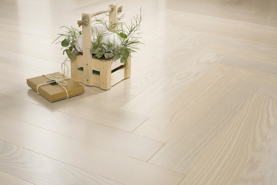 ЛУННЫЙ СВЕТ Английская ёлка ЛУННЫЙ СВЕТ Английская ёлка