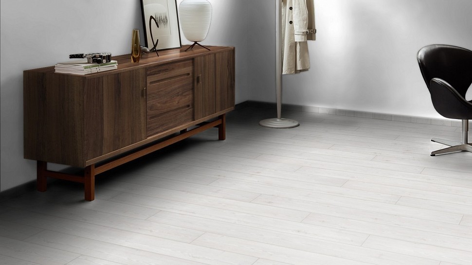 Ламинат Kaindl Сосна Кадьяк 34308 AТ 1 - полосный