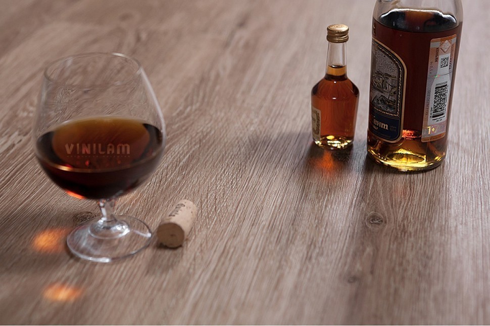 Виниловое покрытие Vinilam 04-018 Дуб Брюссель