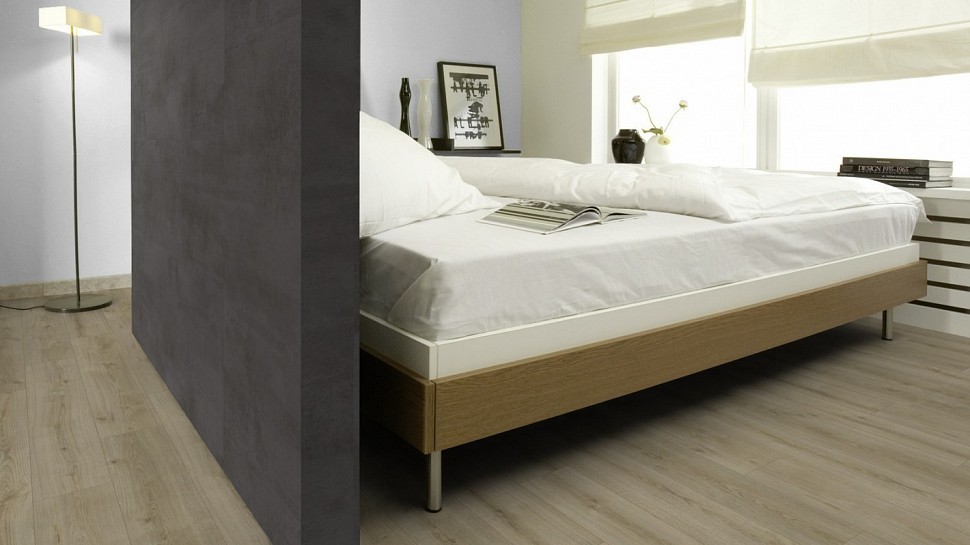 Ламинат Kaindl Дуб КЛАССИК К4420 RI 1 - полосный Ламинат Kaindl Дуб КЛАССИК К4420 RI 1 - полосный