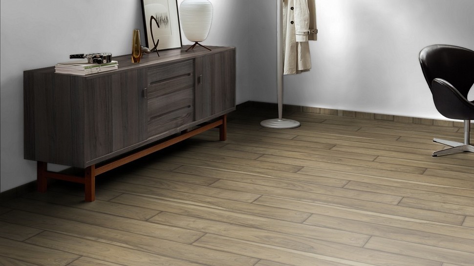 Ламинат Kaindl Орех ХАРБУРГ О531 LM-S  1 - полосный Ламинат Kaindl Орех ХАРБУРГ О531 LM-S  1 - полосный