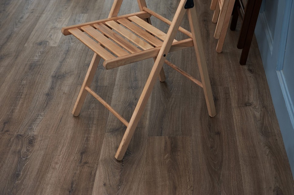 Виниловая плитка FineFloor FF-1322 Дуб Роквуд Виниловая плитка FineFloor FF-1322 Дуб Роквуд