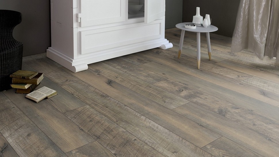 Ламинат Kaindl Сосна БЛАНДА К4427 VS 1 - полосный