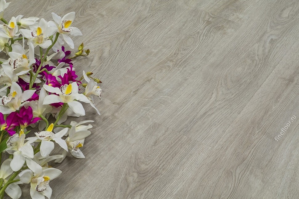 Виниловая плитка FineFloor FF-1979 Дуб Малага Виниловая плитка FineFloor FF-1979 Дуб Малага