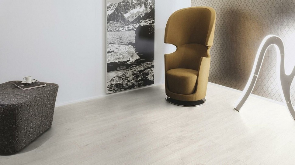 Ламинат Kaindl Дуб Brooklyn 38461 AT 1 - полосный Ламинат Kaindl Дуб Brooklyn 38461 AT 1 - полосный