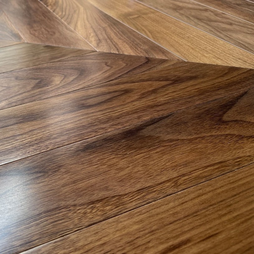 Орех Американский Селект French Herringbone (510 х 90 х 19) Орех Американский Селект French Herringbone (510 х 90 х 19)