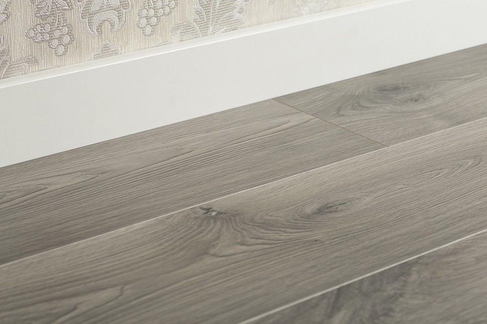 3885 Fado Oak 3885 Fado Oak