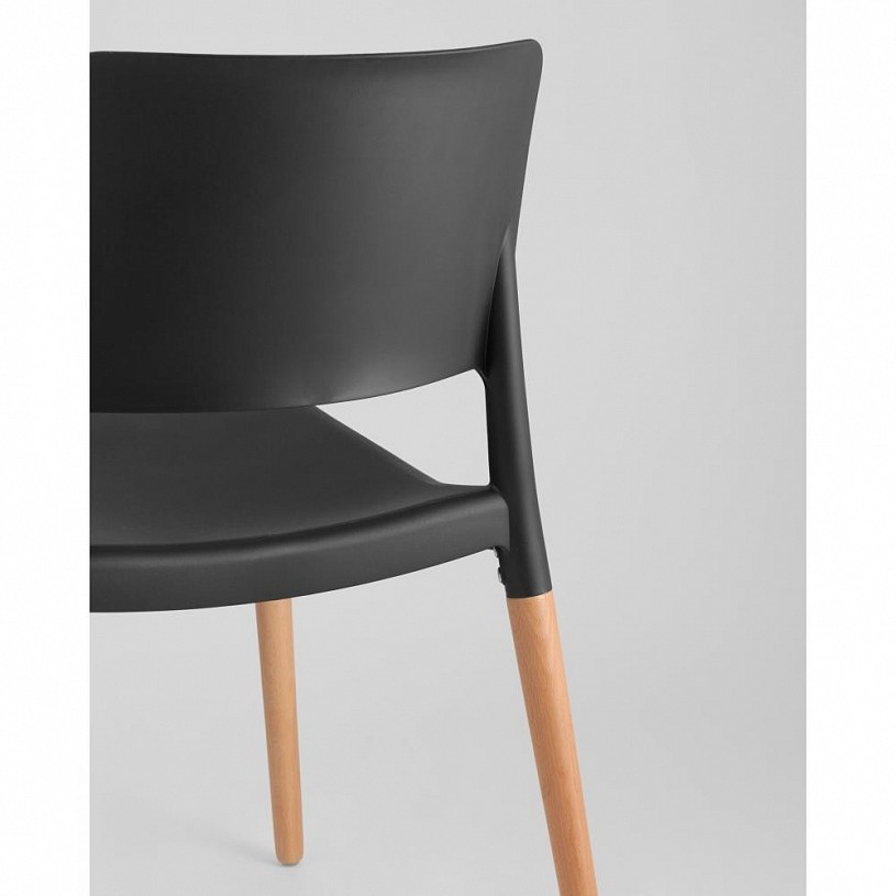 Стул BISTRO черный с деревянными ножками Стул BISTRO черный с деревянными ножками