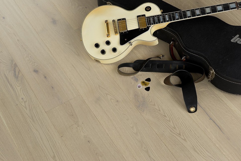 СЛОНОВАЯ КОСТЬ СЛОНОВАЯ КОСТЬ