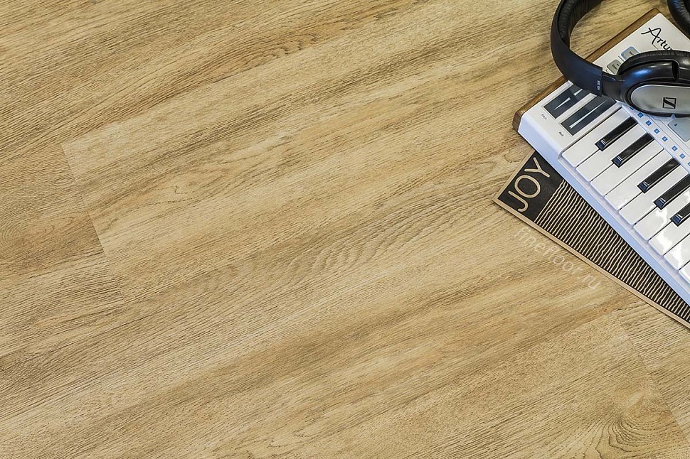 Виниловая плитка FineFloor FF-1571 Дуб Римини Виниловая плитка FineFloor FF-1571 Дуб Римини