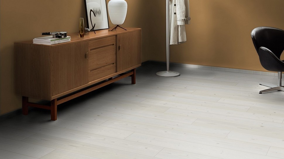 Ламинат Kaindl Ель ВЫБЕЛЕННАЯ К4416 АТ 1 - полосный