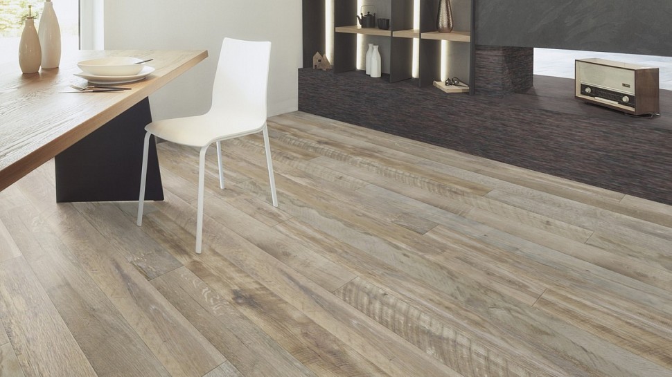 Ламинат Kaindl Дуб ВЕНИТИ О790 HLM-R 1 - полосный Ламинат Kaindl Дуб ВЕНИТИ О790 HLM-R 1 - полосный