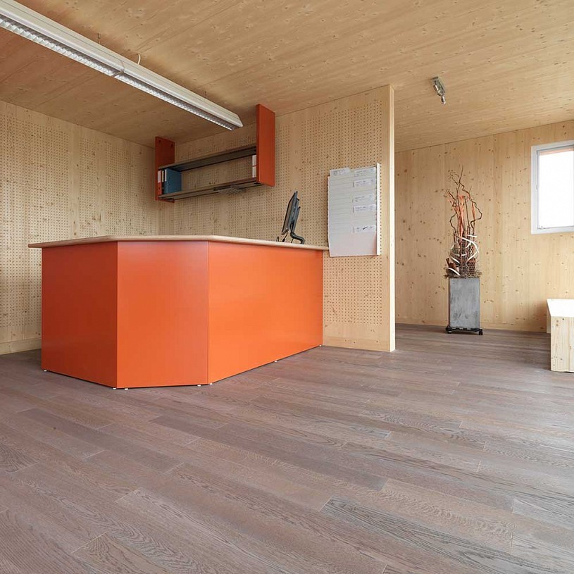 Паркетная доска Admonter Дуб средний белый basic EI231 01/02 Паркетная доска Admonter Дуб средний белый basic EI231 01/02