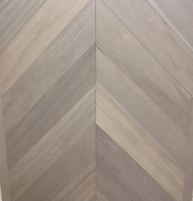 Французская елка LOUVRE Дуб Sand Grain АВC лак